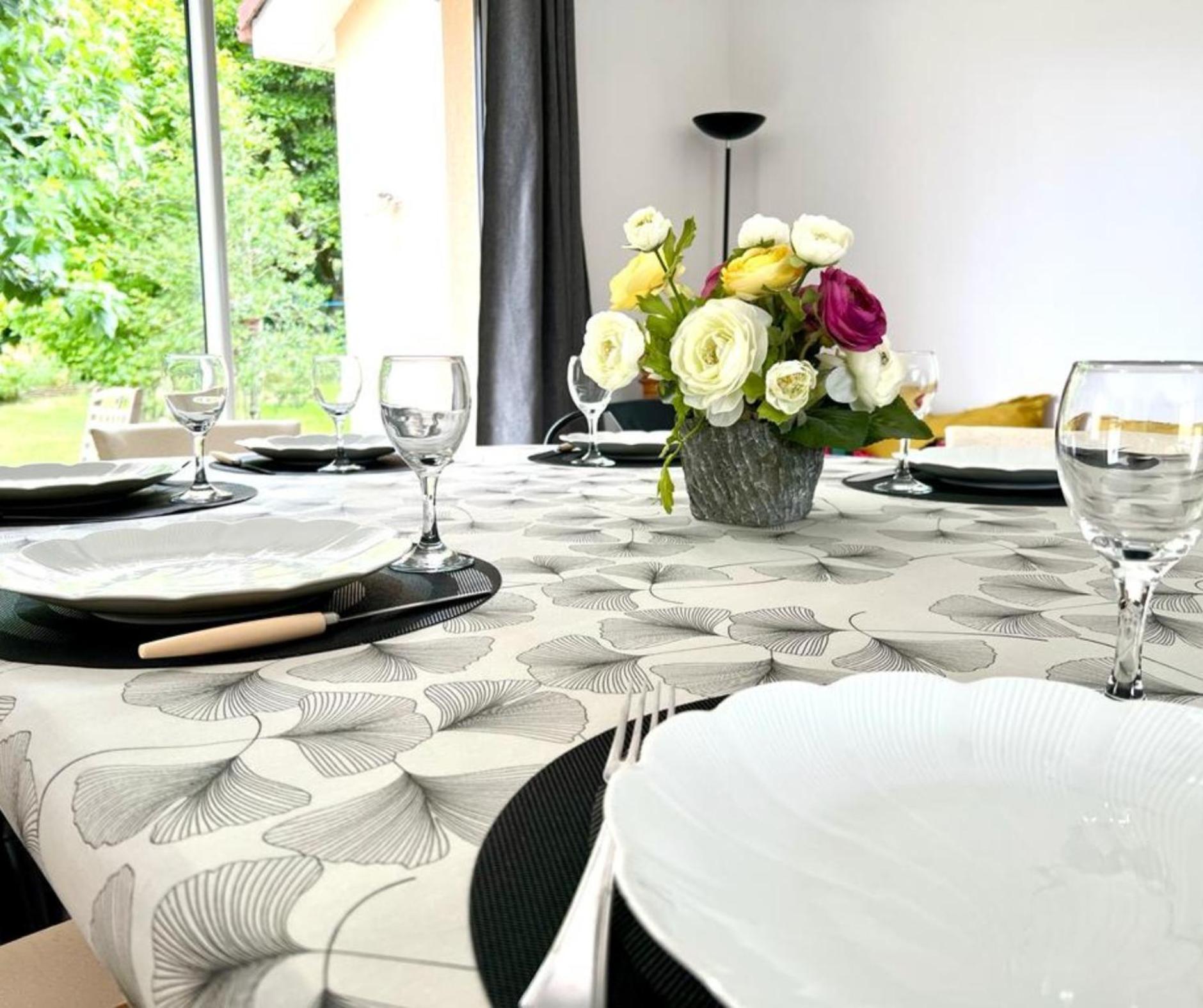 La Garde Familiale Et Spacieuse Couzeix Экстерьер фото